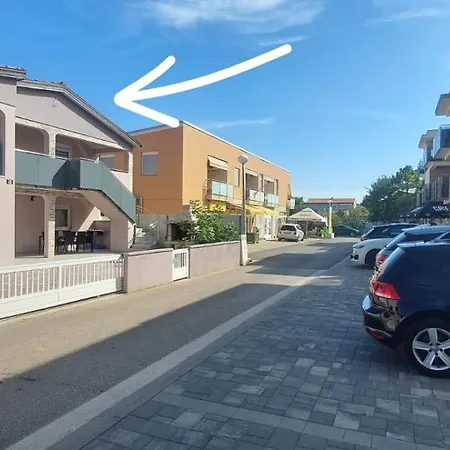 Kiara Apartment *